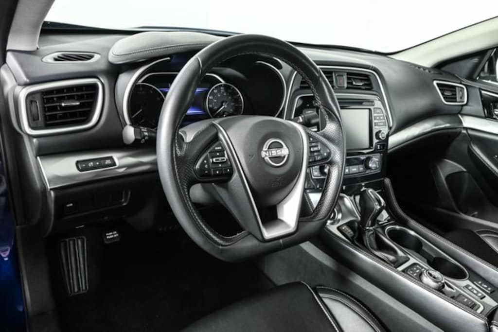 Used 2023 Nissan Maxima SV Sedan