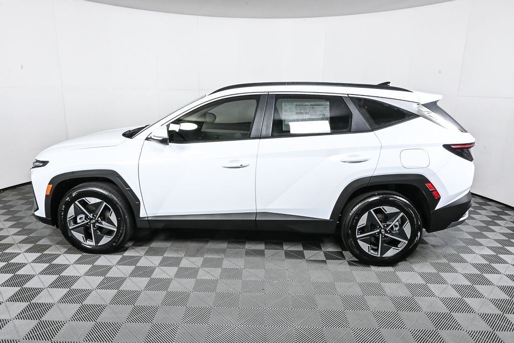 New 2026 Hyundai Tucson Hybrid SEL Convenience SUV