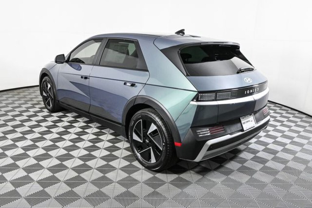 New 2026 Hyundai IONIQ 5 SEL SUV