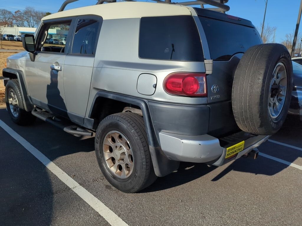 Used 2011 Toyota FJ Cruiser Base SUV