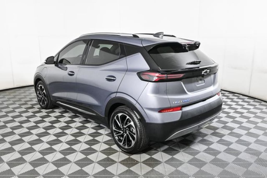 Used 2022 Chevrolet Bolt EUV Premier SUV