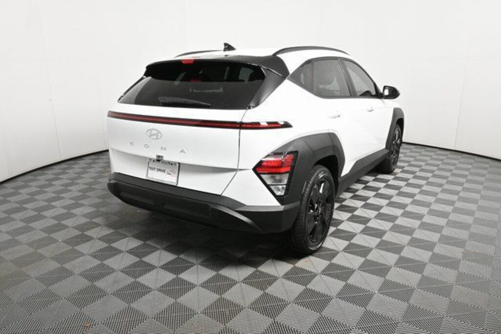 New 2026 Hyundai Kona SEL SUV