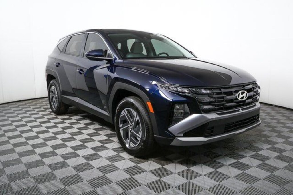 New 2026 Hyundai Tucson Hybrid Blue SUV