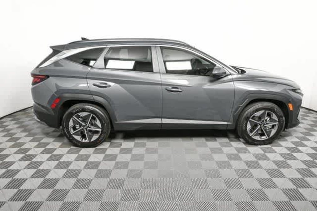 New 2026 Hyundai Tucson SEL FWD