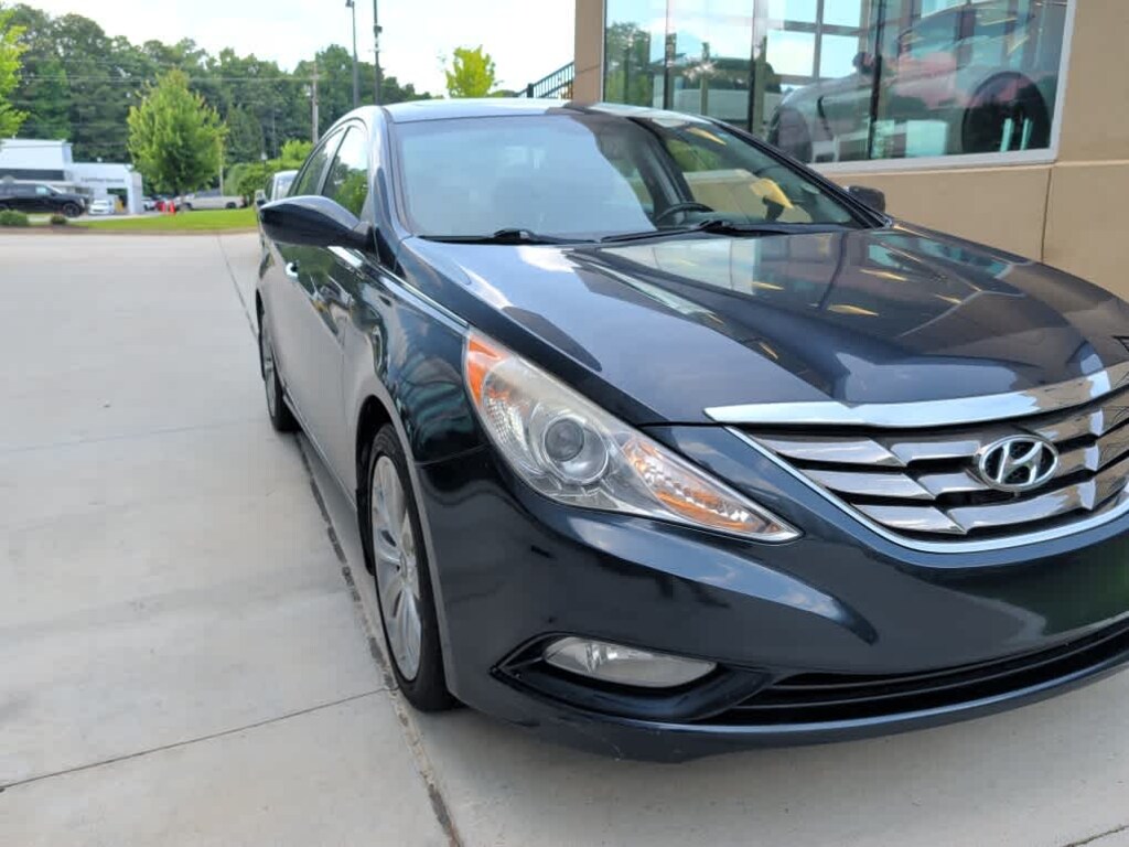 Used 2013 Hyundai Sonata SE Sdn 2.4L Auto