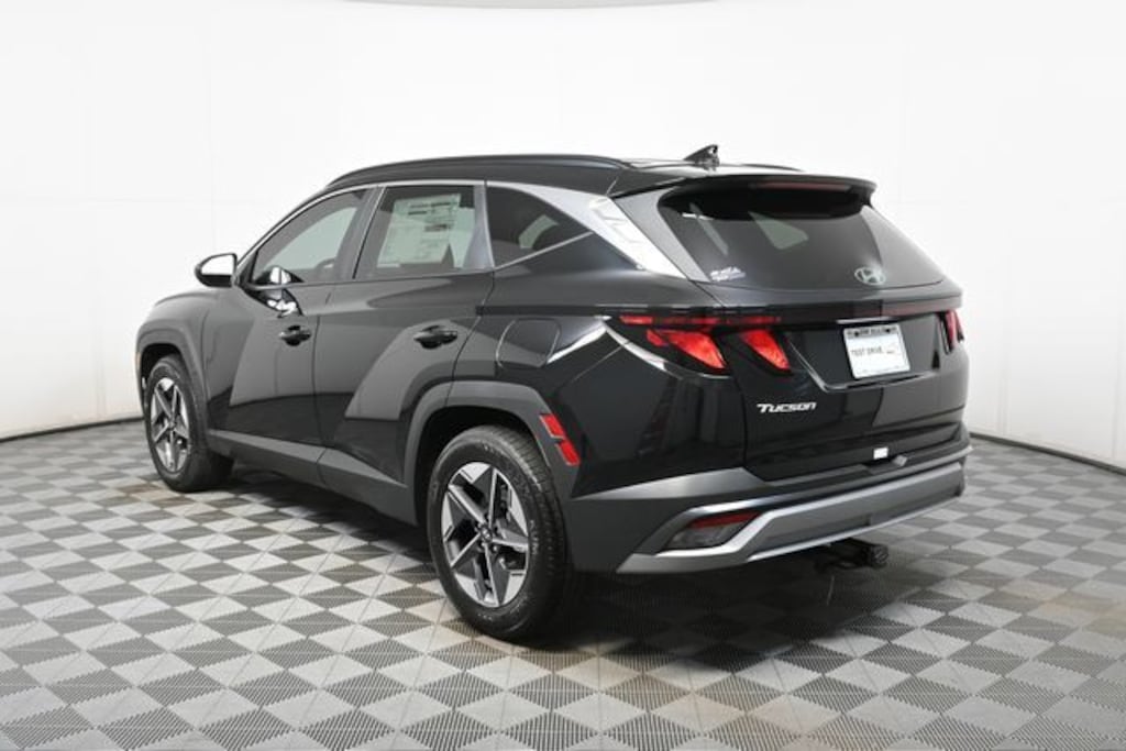 New 2026 Hyundai Tucson SEL SUV
