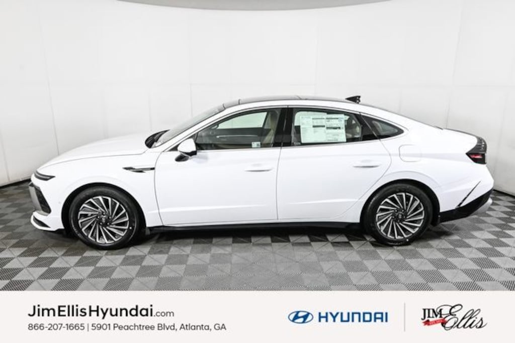 Certified 2025 Hyundai Sonata Hybrid Limited Sedan