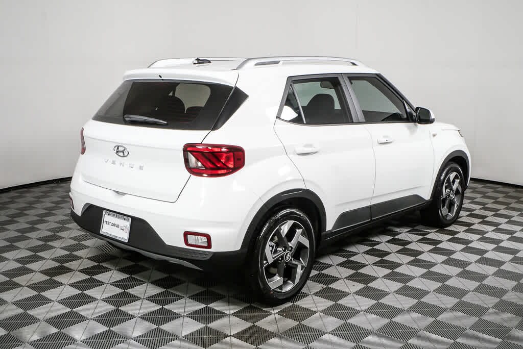 New 2026 Hyundai Venue SEL