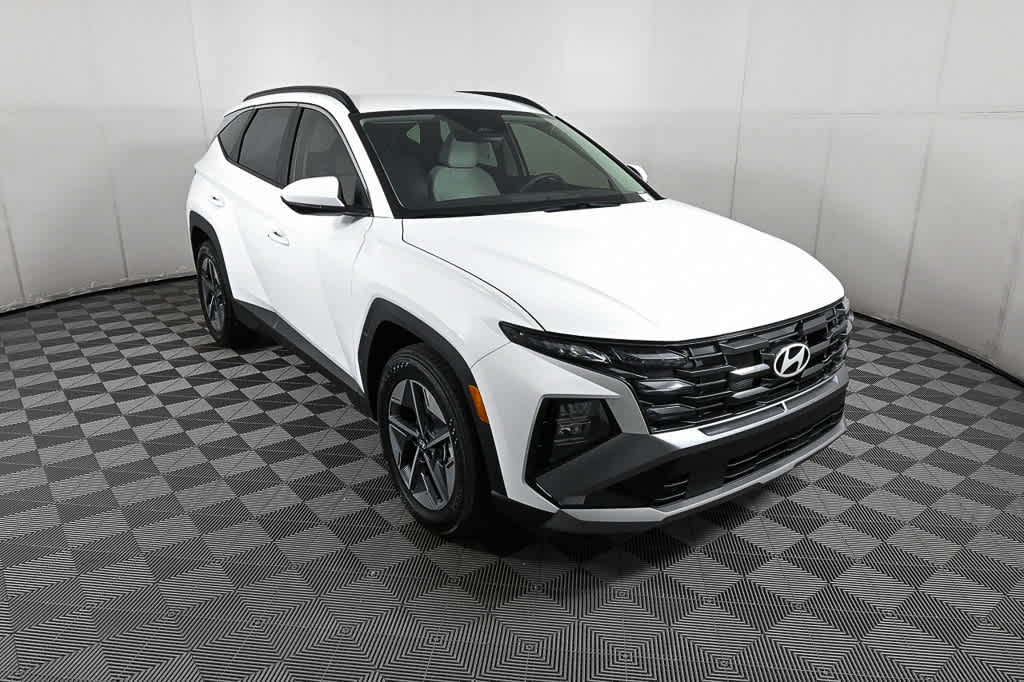 New 2026 Hyundai Tucson SEL FWD