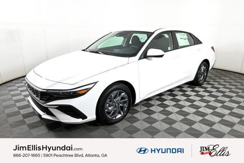 Certified 2025 Hyundai Elantra SEL Sport Sedan