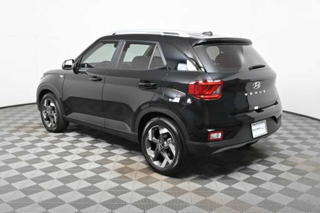 New 2026 Hyundai Venue SEL SUV