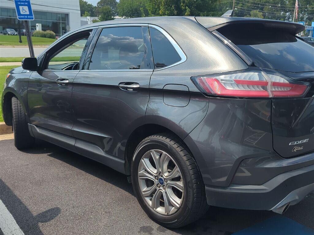 Used 2019 Ford Edge Titanium SUV