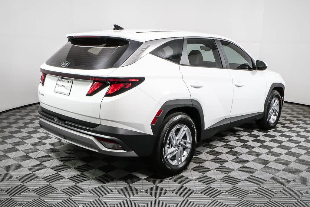 New 2026 Hyundai Tucson SE SUV