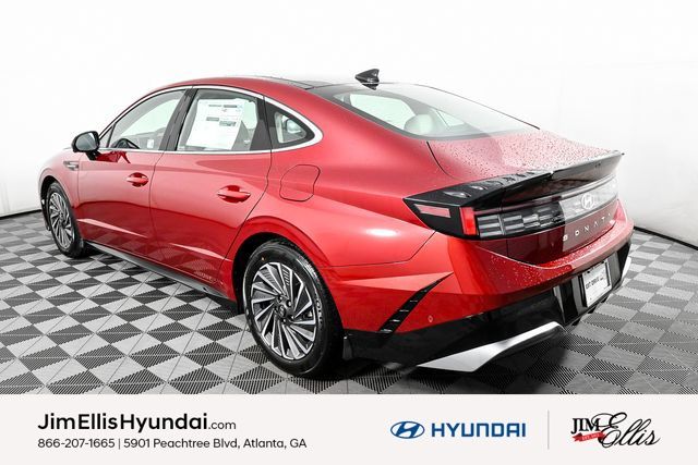 2025 Hyundai Sonata Hybrid Limited photo 3