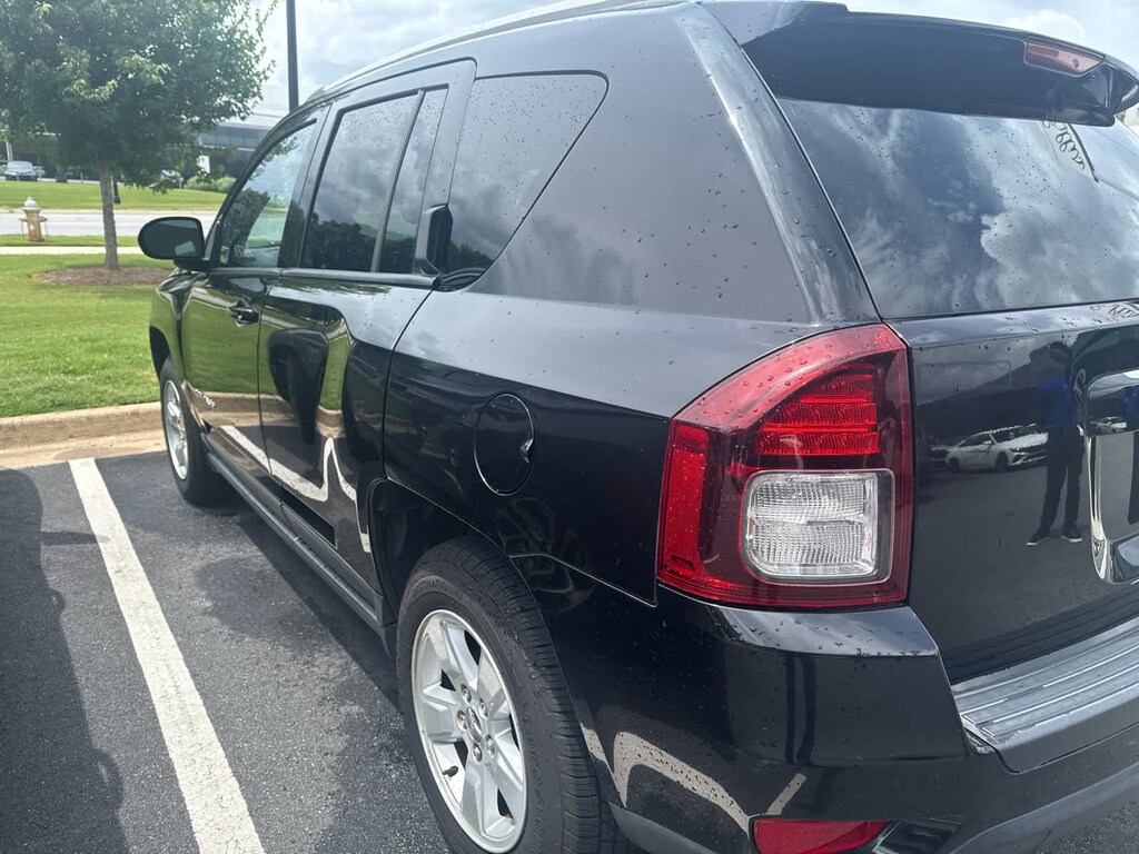Used 2017 Jeep Compass Latitude FWD