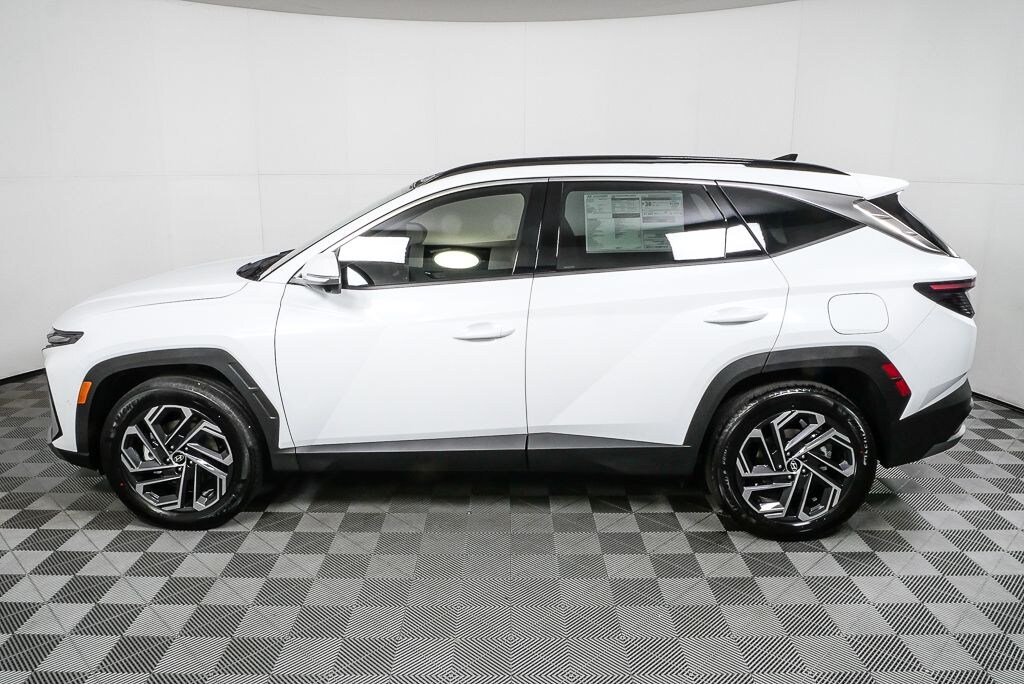 New 2026 Hyundai Tucson Hybrid Limited SUV