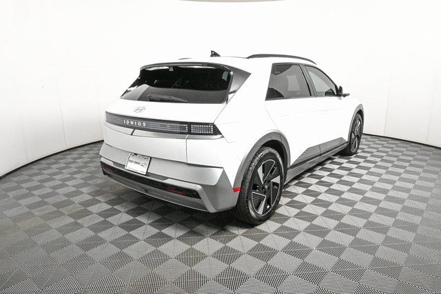 2025 Hyundai Ioniq 5 Limited photo 3