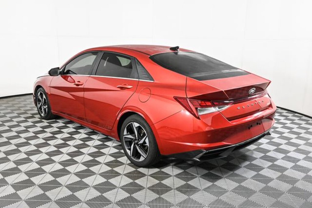Used 2021 Hyundai Elantra Limited Sedan