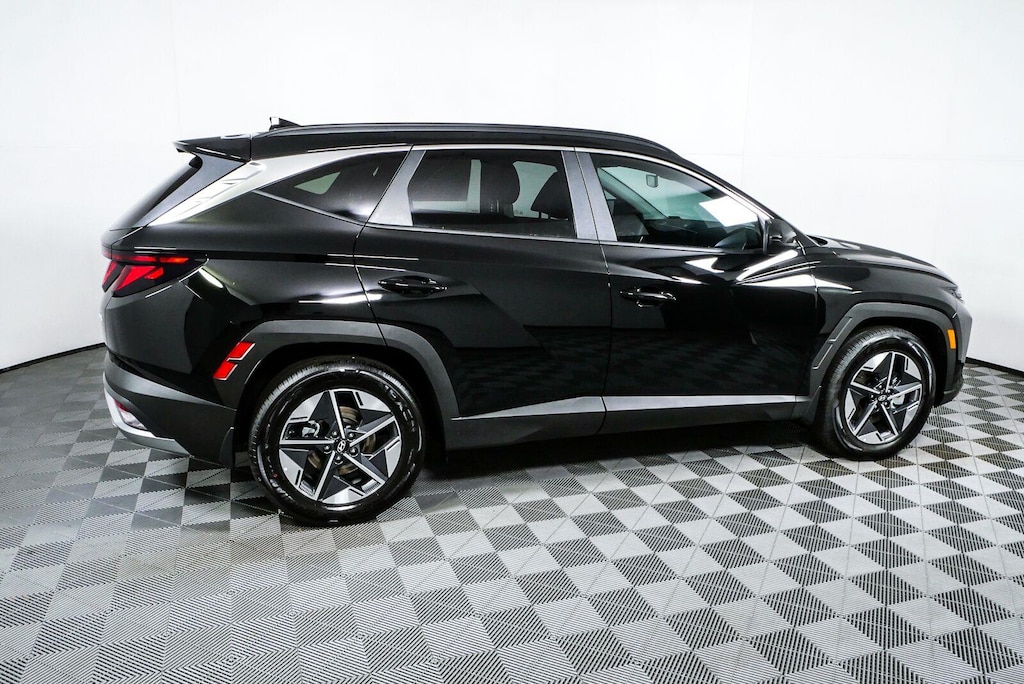 New 2026 Hyundai Tucson Hybrid SEL SUV