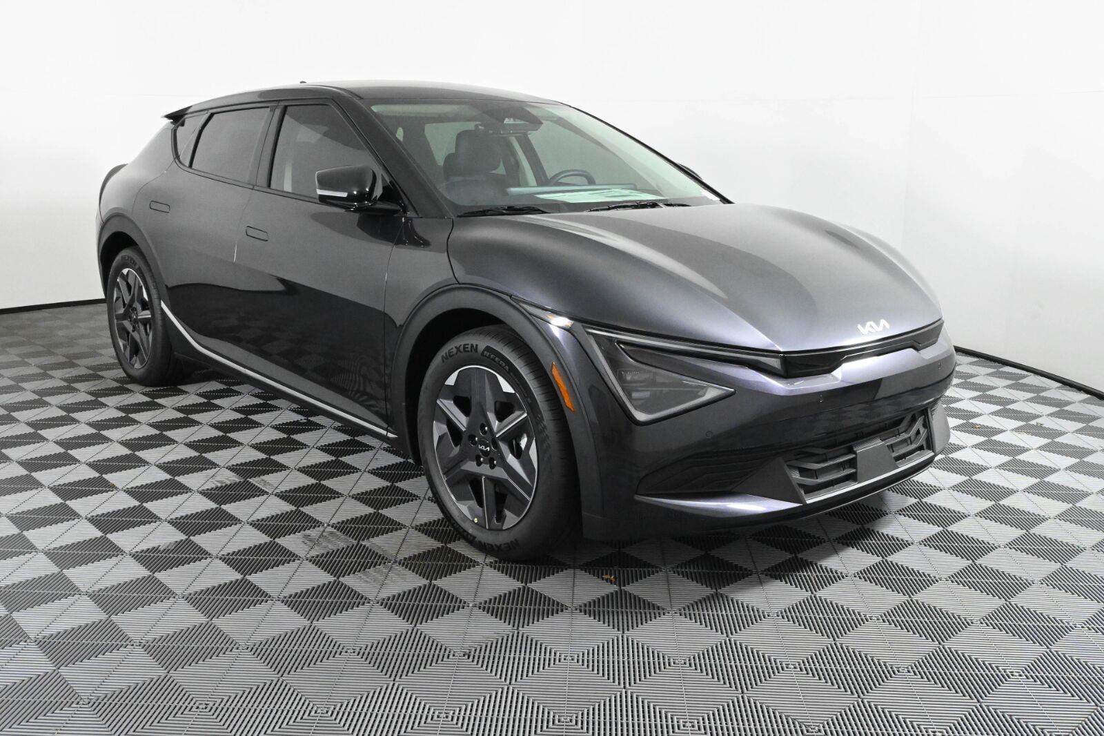 2026 Kia EV6 Light L/R