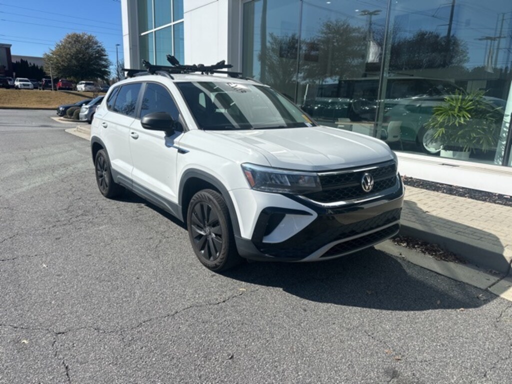 Used 2022 Volkswagen Taos 1.5T S SUV