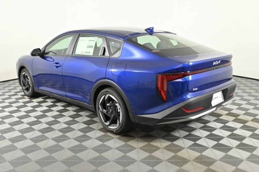 New 2025 Kia K4 EX Sedan