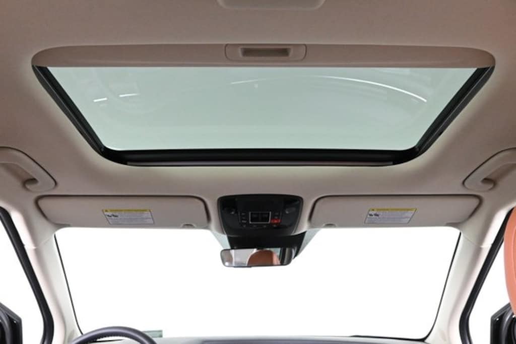 New 2026 Kia Carnival SX Van Passenger Van