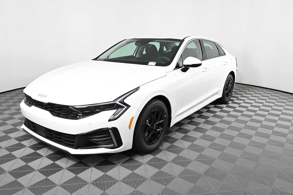 New 2026 Kia K5 LXS Sedan
