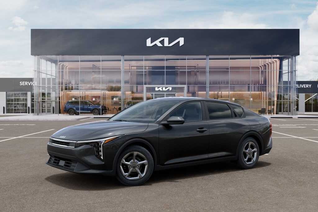 New 2026 Kia K4 LXS Sedan