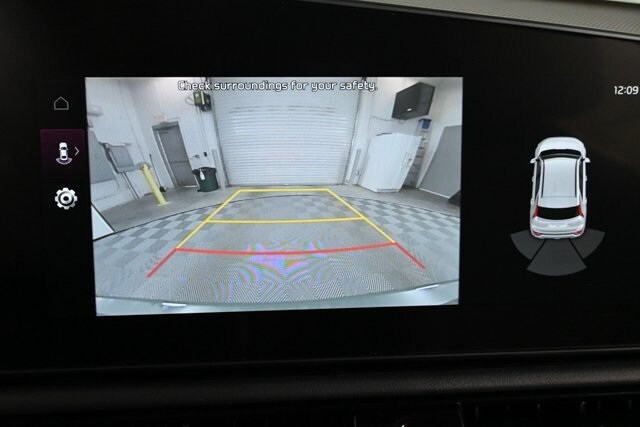 2025 Kia Niro EX photo 4