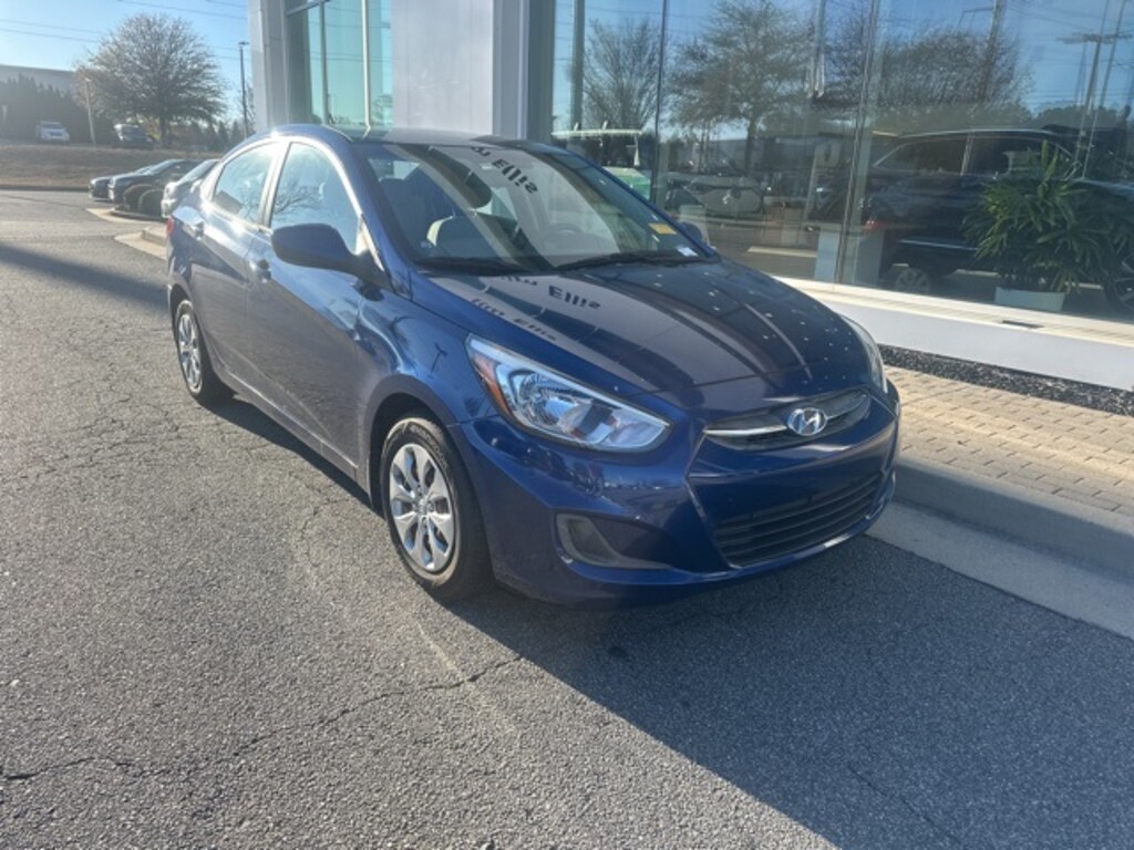 Used 2016 Hyundai Accent SE Sedan