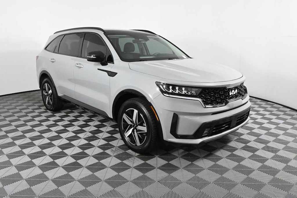 Used 2022 Kia Sorento EX SUV