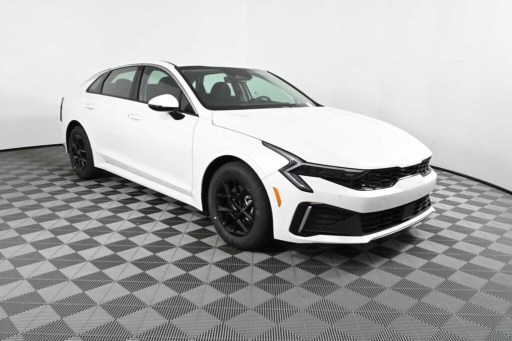 New 2026 Kia K5 LXS Sedan