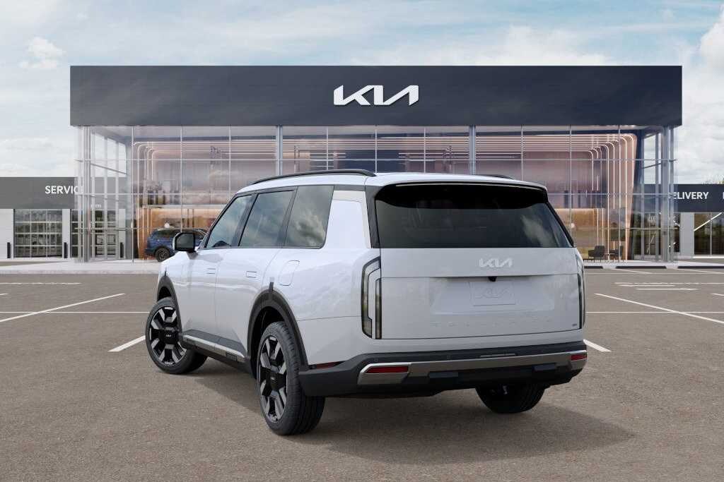 Used 2027 Kia Telluride S SUV