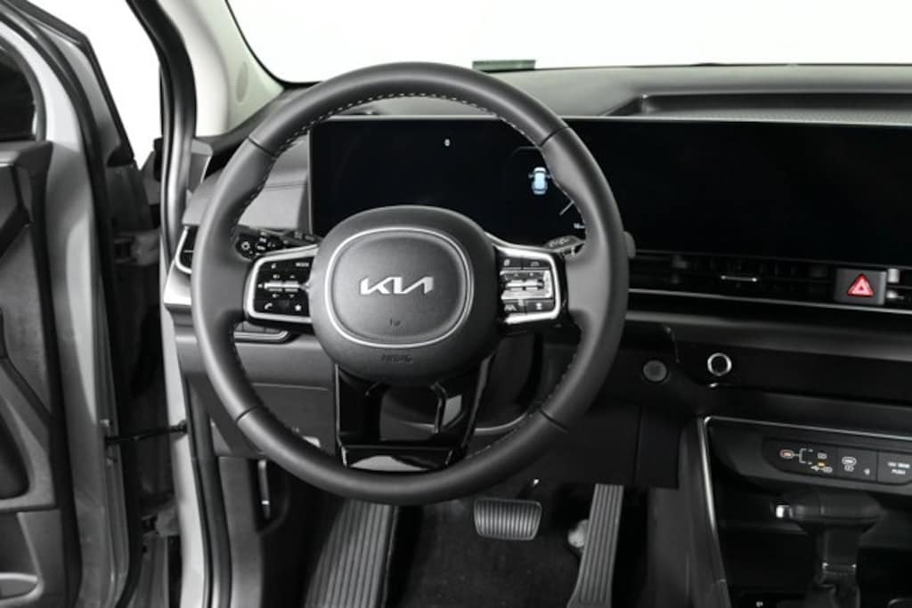 New 2026 Kia Carnival SX Van Passenger Van