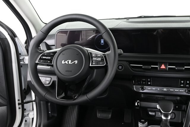 2026 Kia Seltos EX photo 3