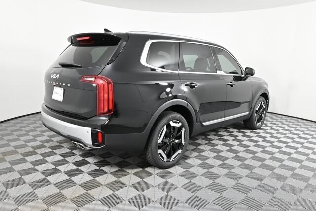 2025 Kia Telluride S photo 4