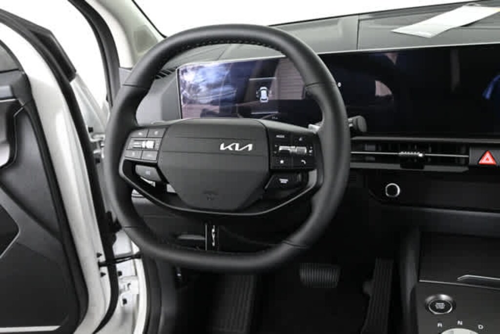 New 2026 Kia Sportage Hybrid EX SUV