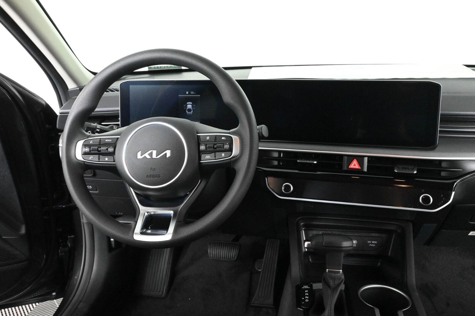 New 2026 Kia K5 LXS Sedan