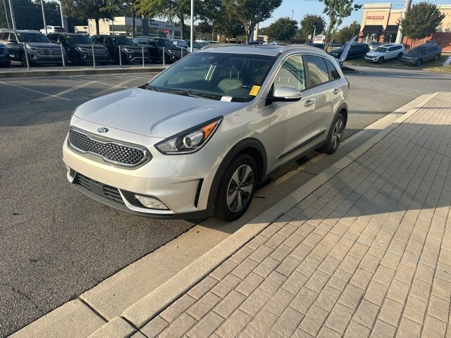 2017 Kia Niro EX photo 3