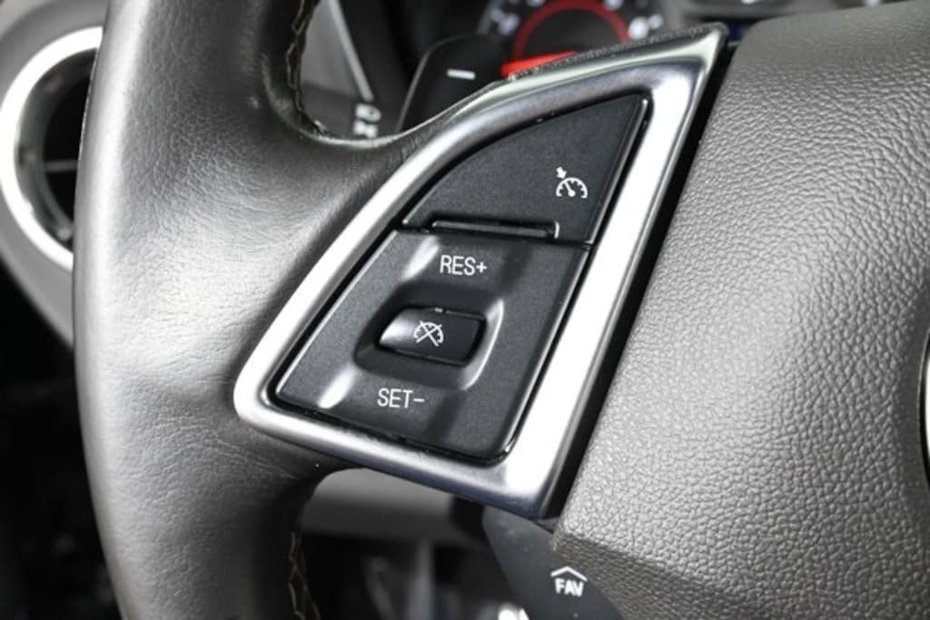 Used 2020 Chevrolet Camaro  Coupe