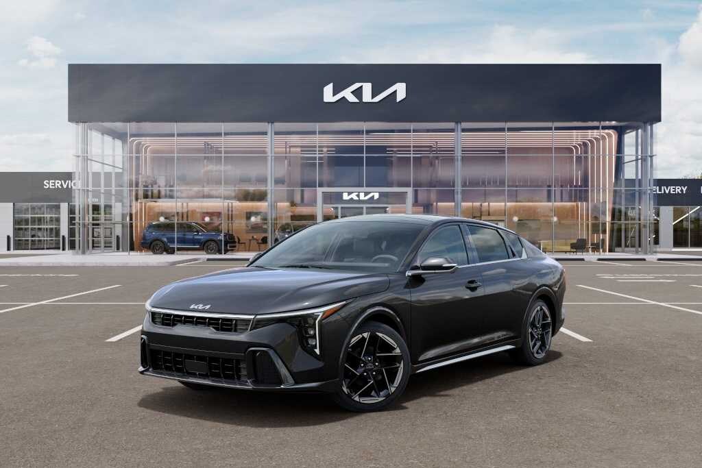 New 2026 Kia K4 GT-Line Sedan