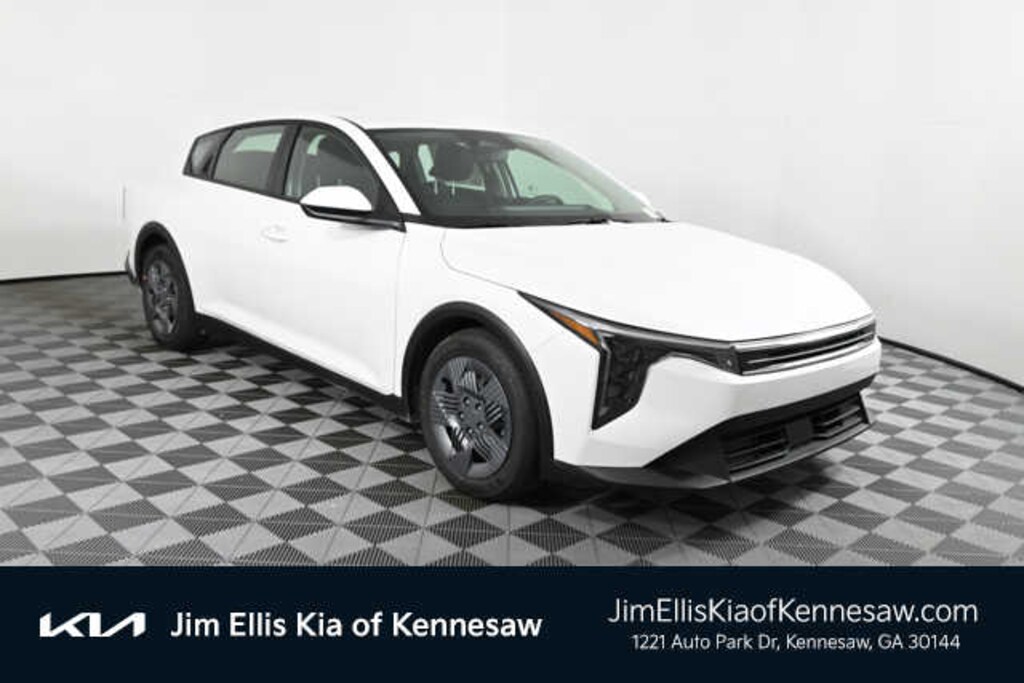 New 2026 Kia K4 LX Sedan