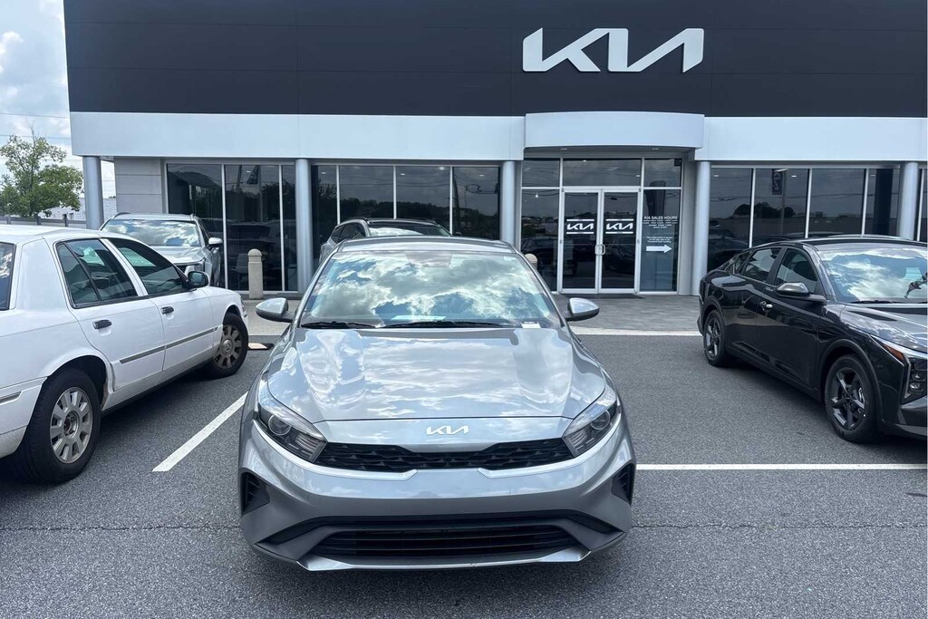 Certified 2022 Kia Forte LXS Sedan