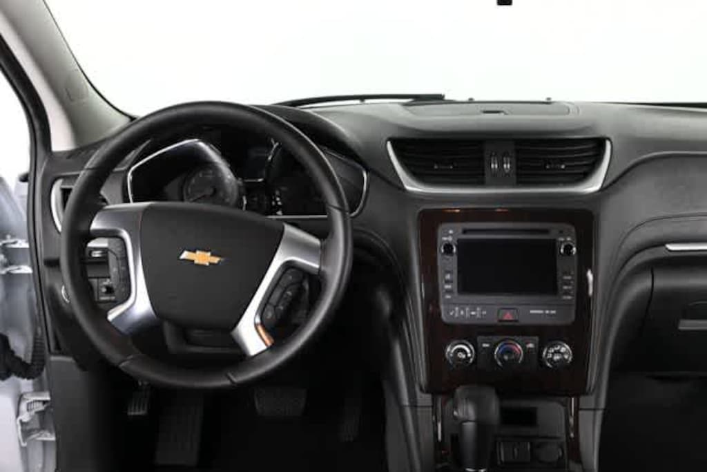 Used 2017 Chevrolet Traverse LT w/1LT SUV