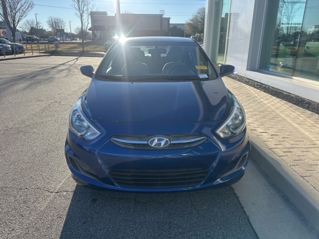 Used 2016 Hyundai Accent SE Sedan
