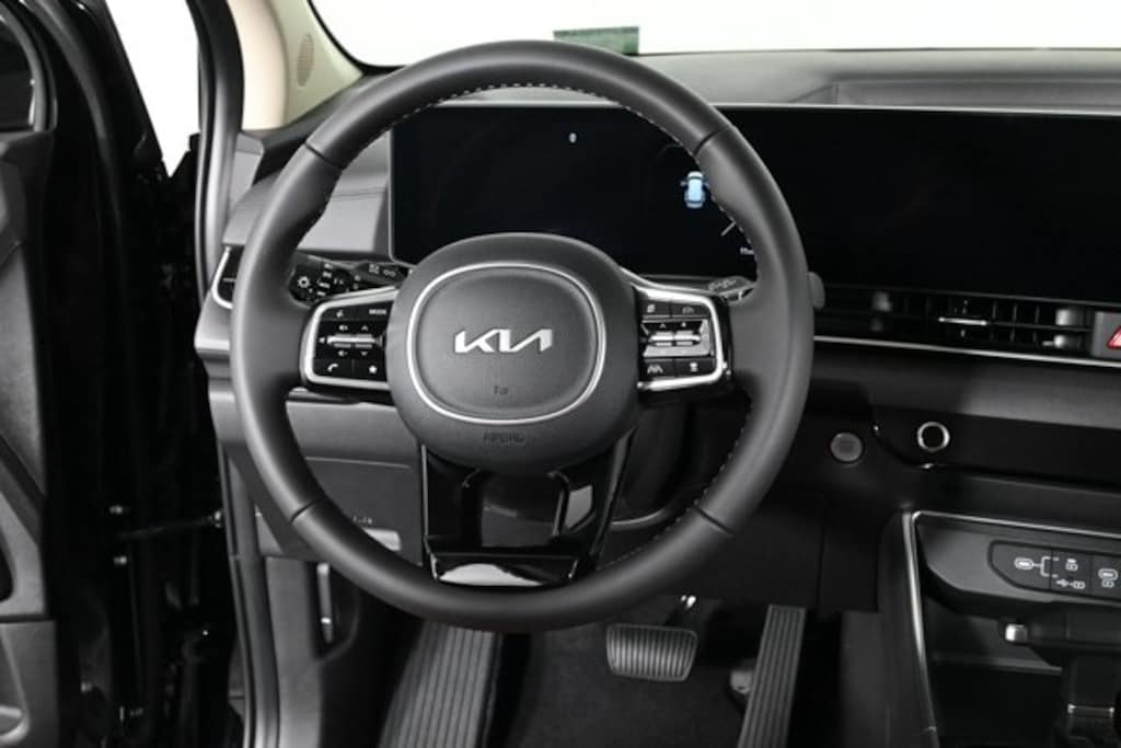 New 2026 Kia Carnival SX Van Passenger Van