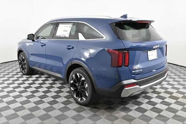 2025 Kia Sorento EX photo 3