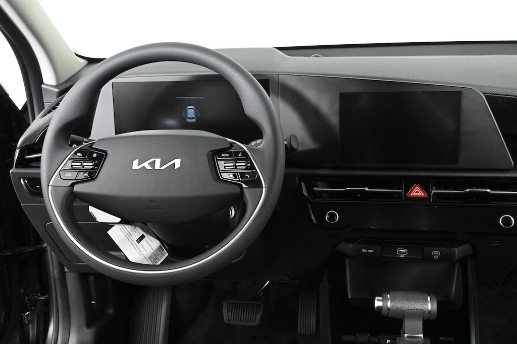 New 2026 Kia Niro LX SUV