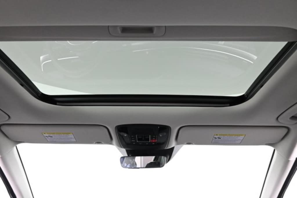 New 2026 Kia Carnival SX Van Passenger Van